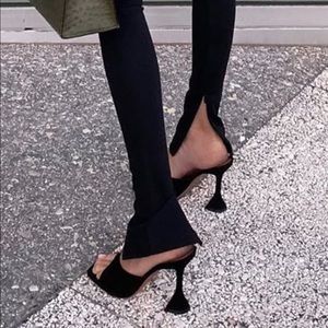 NWT Tony Bianco Scarlette mule / Sandal